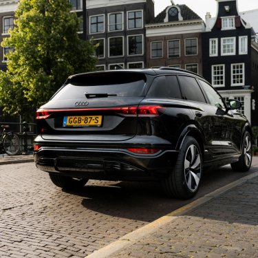 Audi Q6 e-tron 6 - a-point